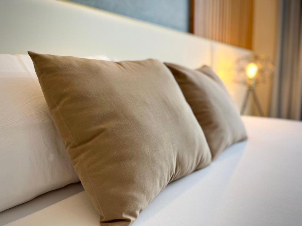 Hotel Candor A Lama Luaran gambar